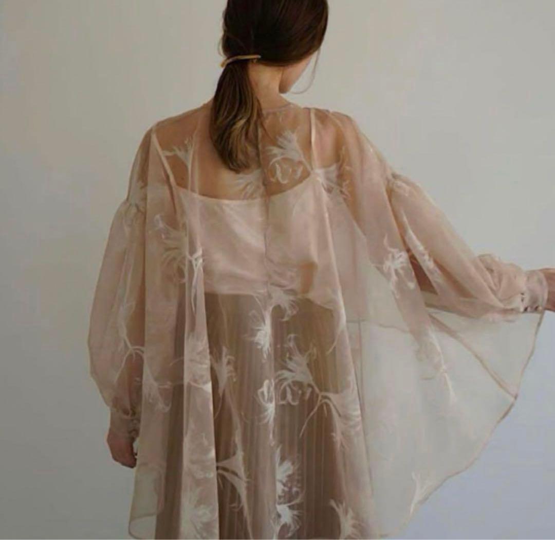 Acka シュフォン シアー ブラウス フラワー ベージュ オケージョン