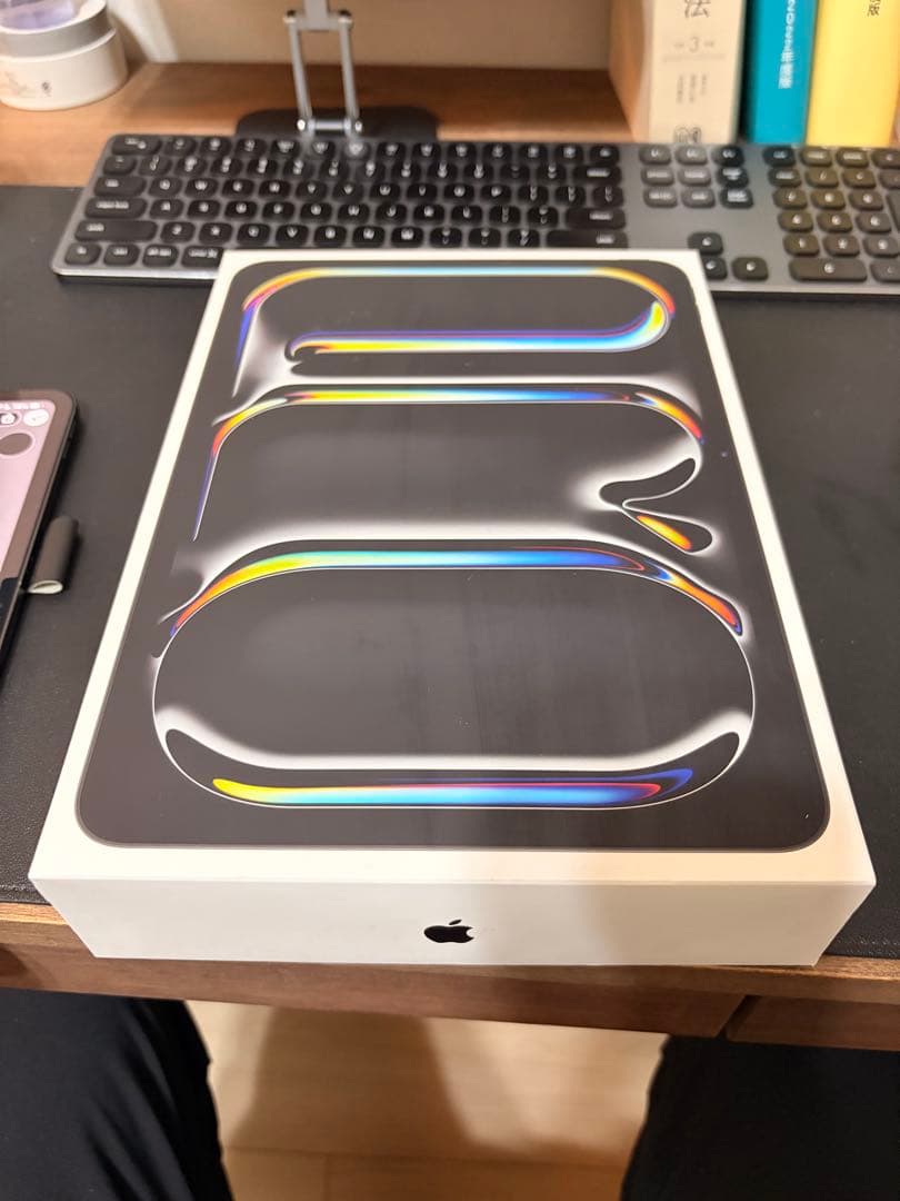 【即日配送】ipadproM4(256GB)SIMフリーWi-Fiセルラーモデル