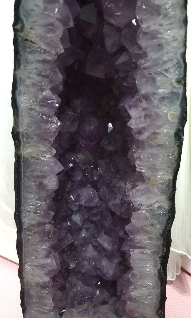 美品・アメジストドーム