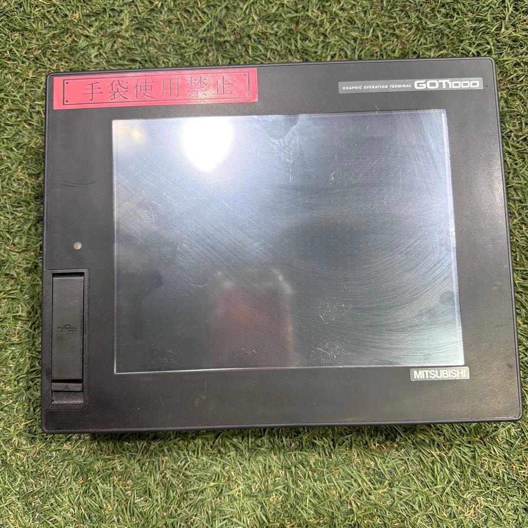 MITSUBISHI パネル GT1662-VNBA / GT15-QBUS