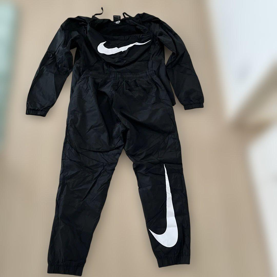 ナイキ　セットアップ　ウインドブレーカー