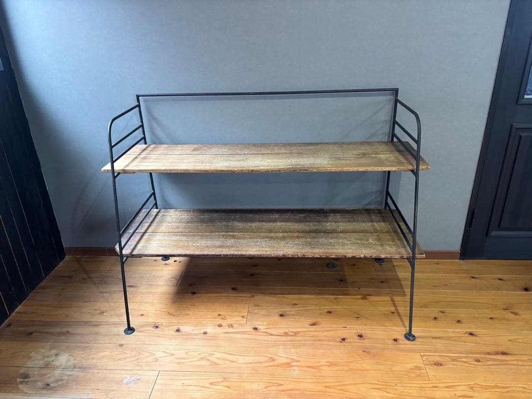 希少インダストリアルオープンシェルフ