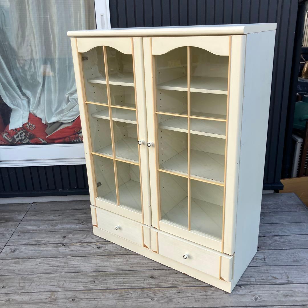 昭和レトロ ガラス扉 窓枠風 木製サイドボード 飾り棚 カップボード 古家具