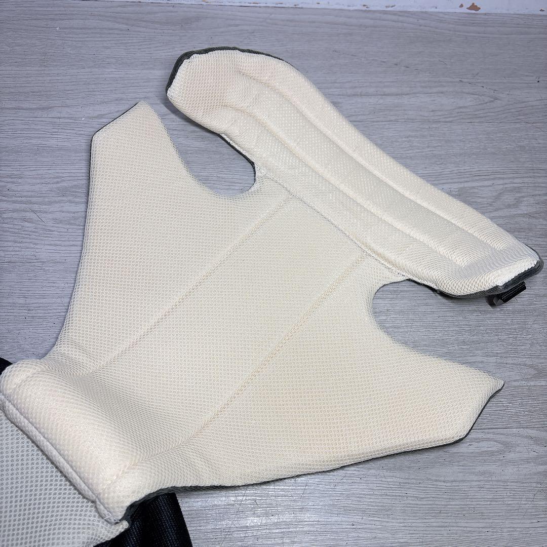 極美品 キューズベリー ゼロ 新生児用抱っこ紐 グリーン 送料無料