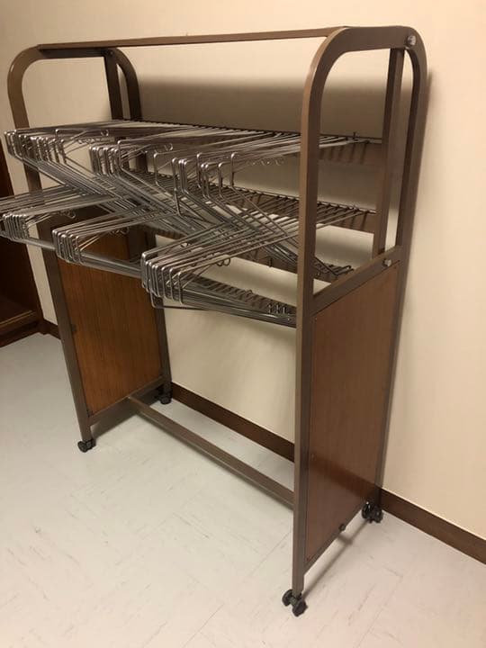 店舗什器　スラックスハンガーラック　レトロ　インダストリアル　ミッドセンチュリー