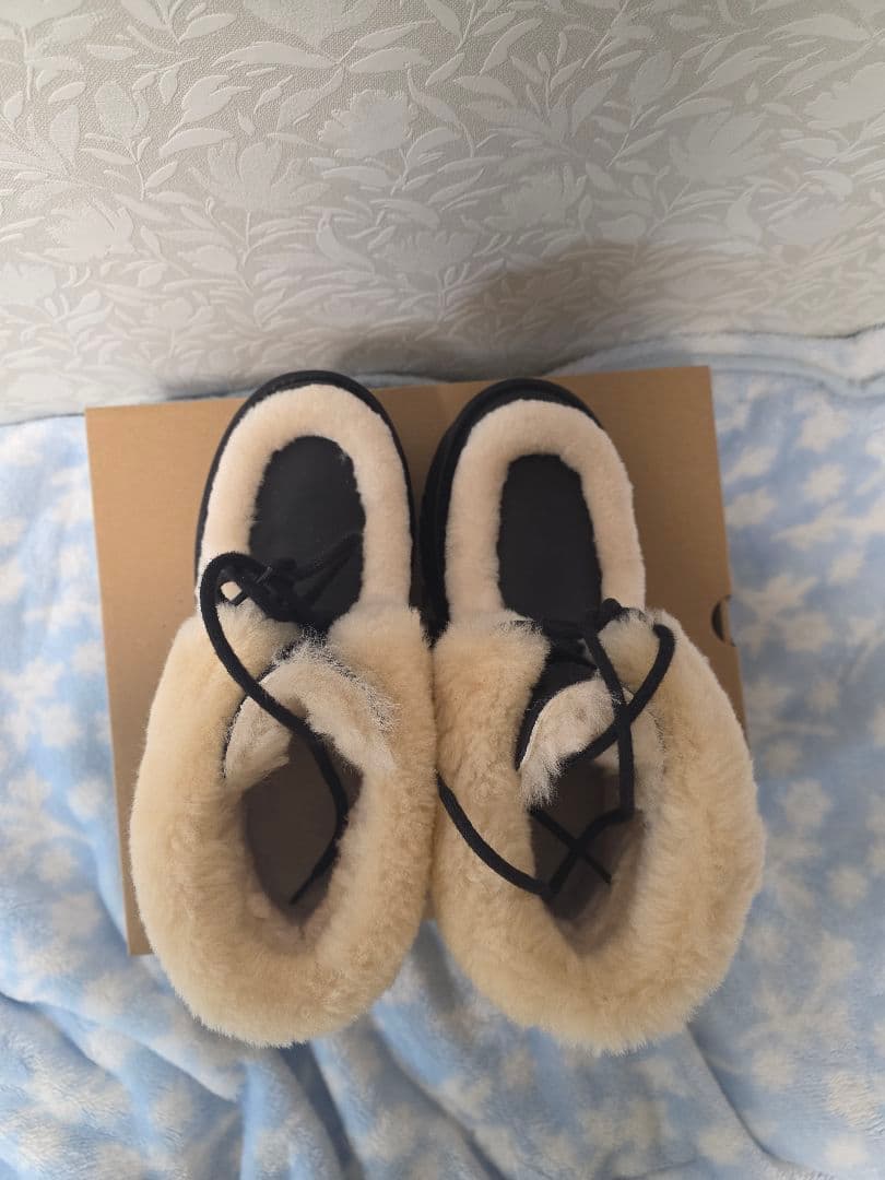 靴 UGG W Esme 26/40