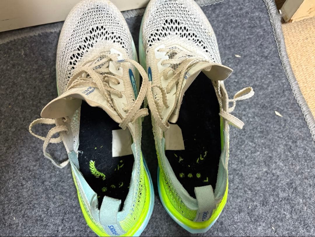 スパイク・シューズ BROOKS HYPERION Elite 4PB