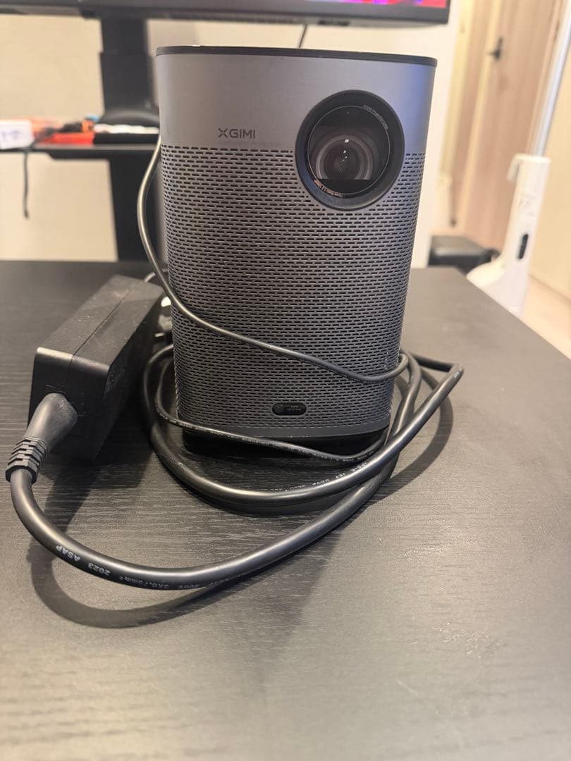XGIMI プロジェクター本体 電源アダプター付き