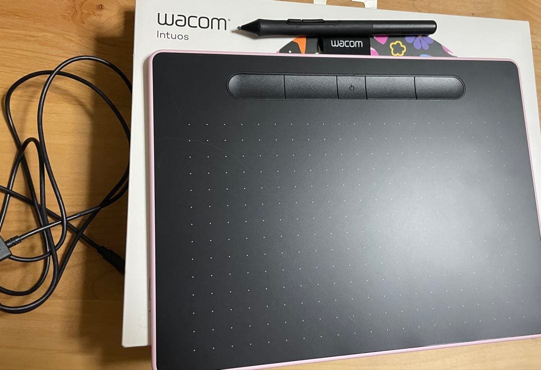Wacom(ワコム) Intuos CTL-6100WL/P0 Medium
