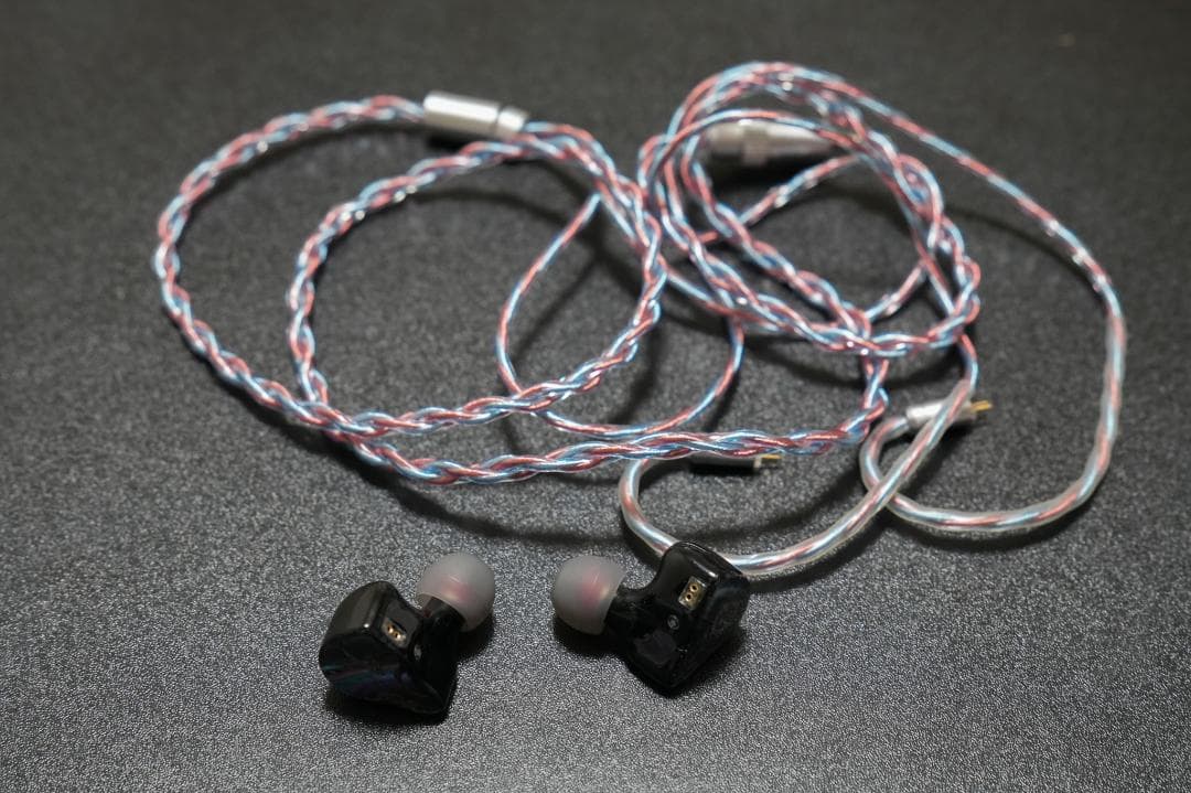 イヤホン Juzear Defiant