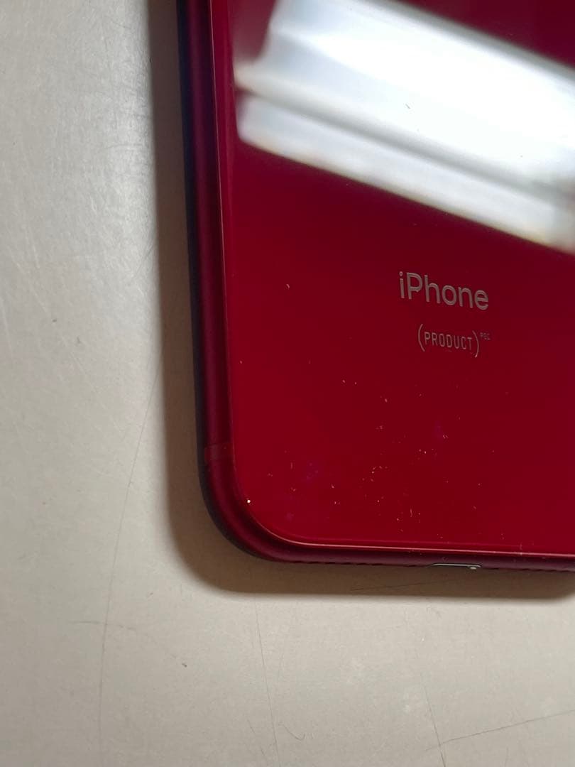 iPhone8 64GB 匿名発送　SIMフリー　最大充電82%