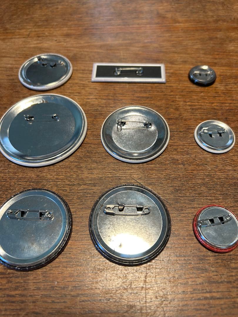 ナンバーナイン バッジ9個セット 各シーズンアラカルト