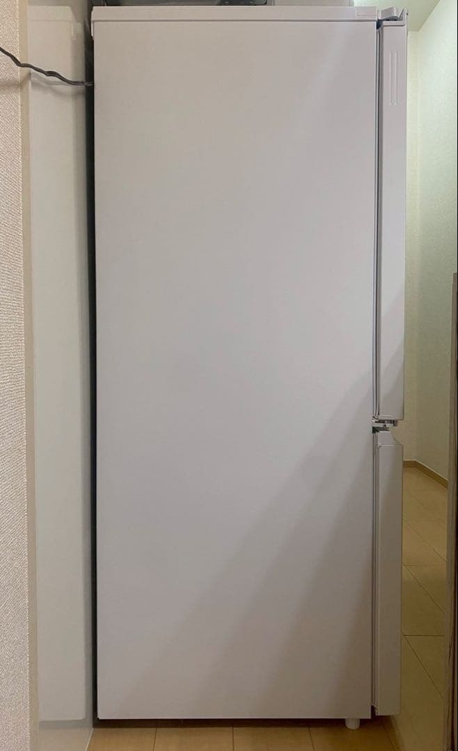冷蔵庫　SJ-D18K シャープ　2024年製