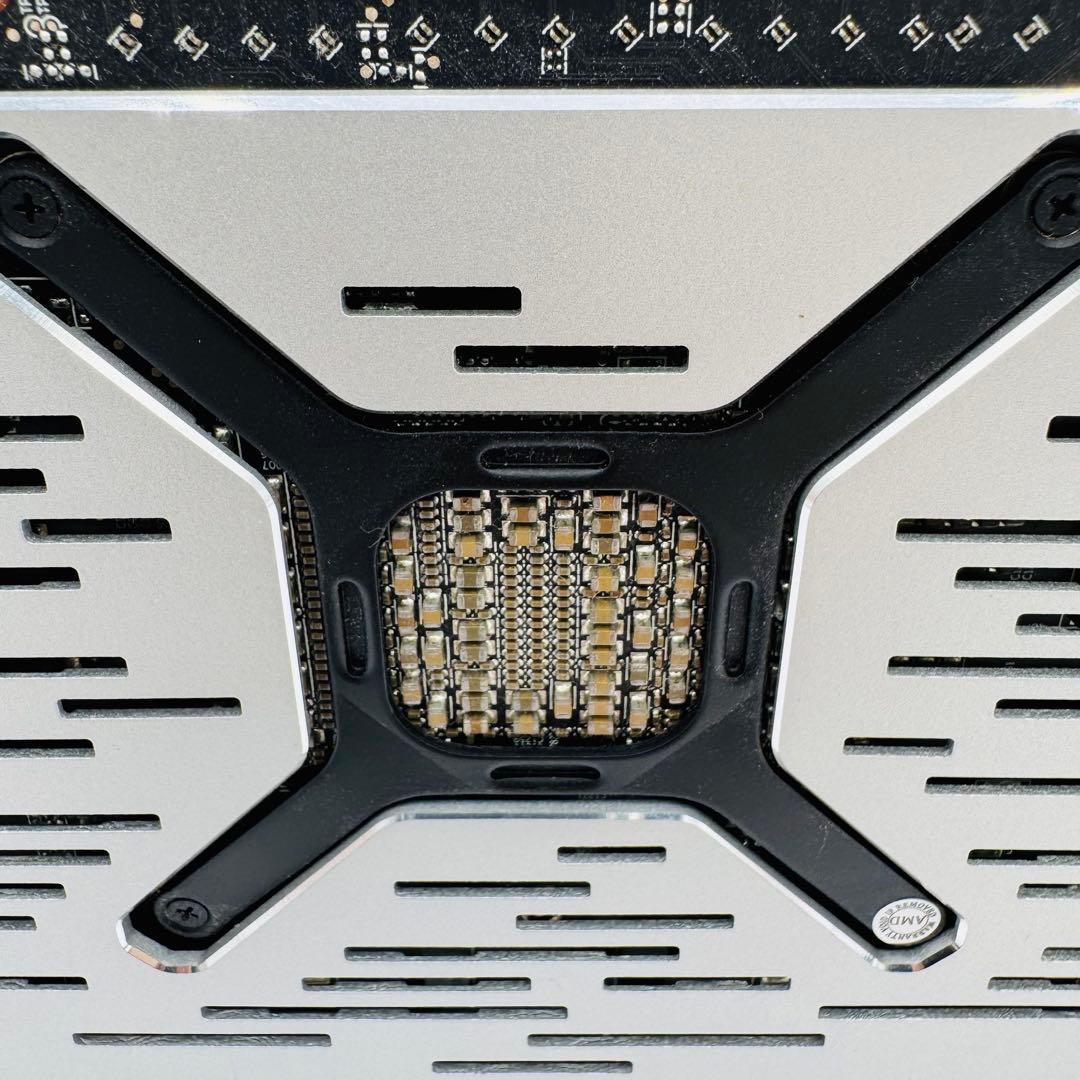 【極美品】SAPPHIRE AMD RADEON VII 16G HBM2