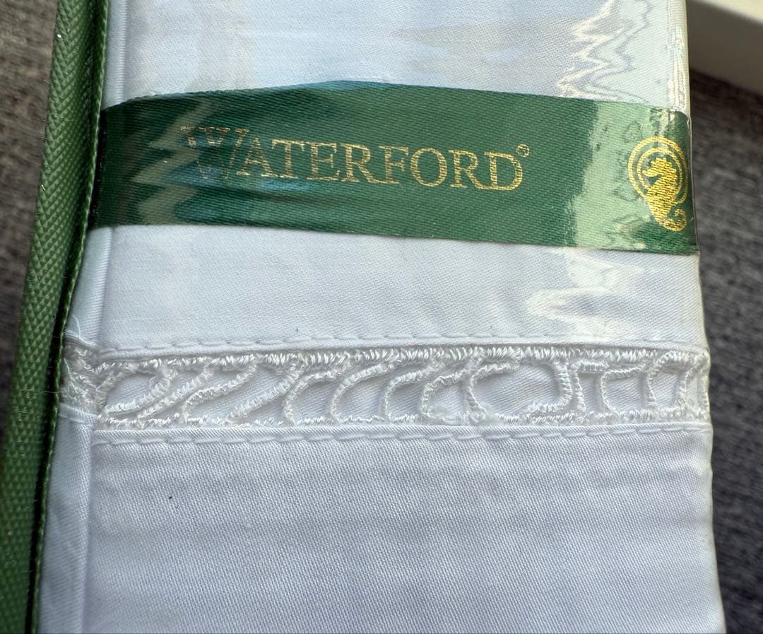 新品！上質な眠りを。米国 シーツ４点セット クイーン