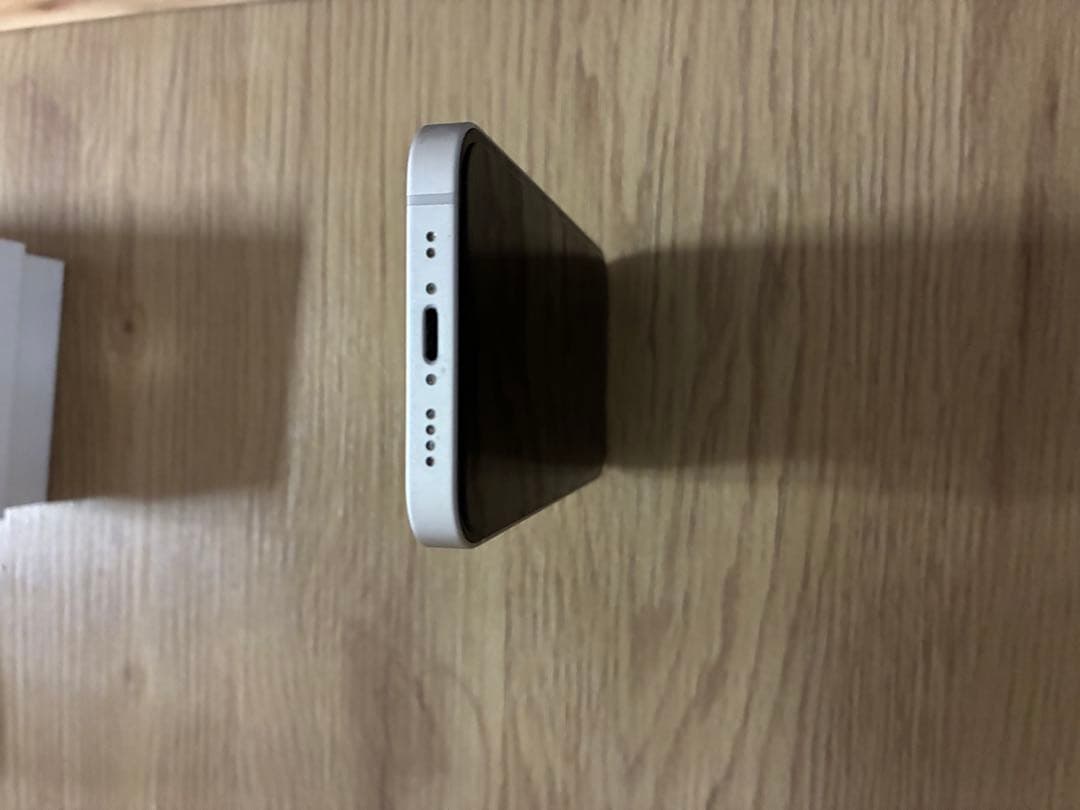 iPhone 13 mini ホワイト128 GB SIMフリー