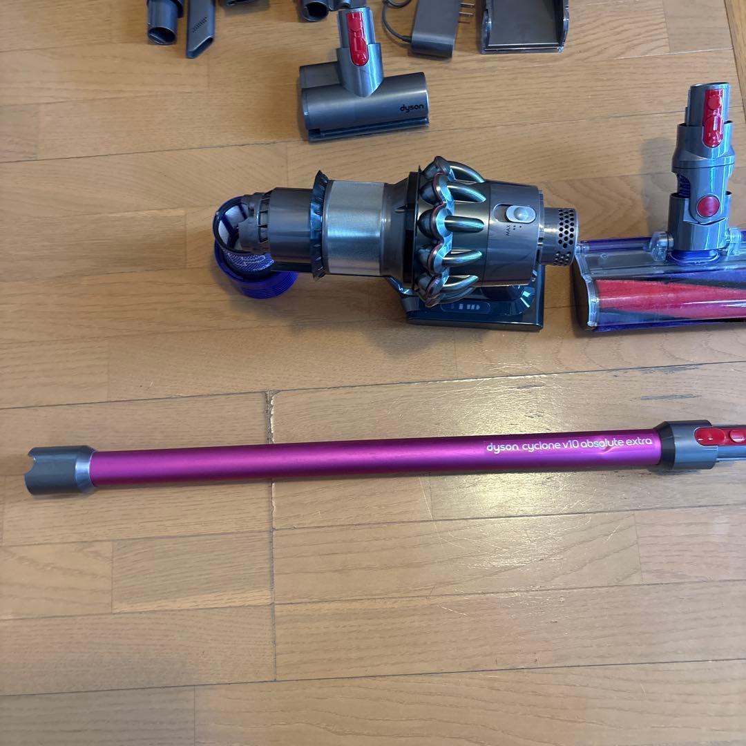 Dyson SV12分解清掃、バッテリー、エアフィルター、トリガーロック新品