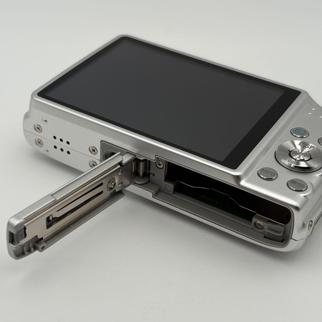 CASIO カシオ EXILIM EX-Z300 シルバー デジカメ 動作品