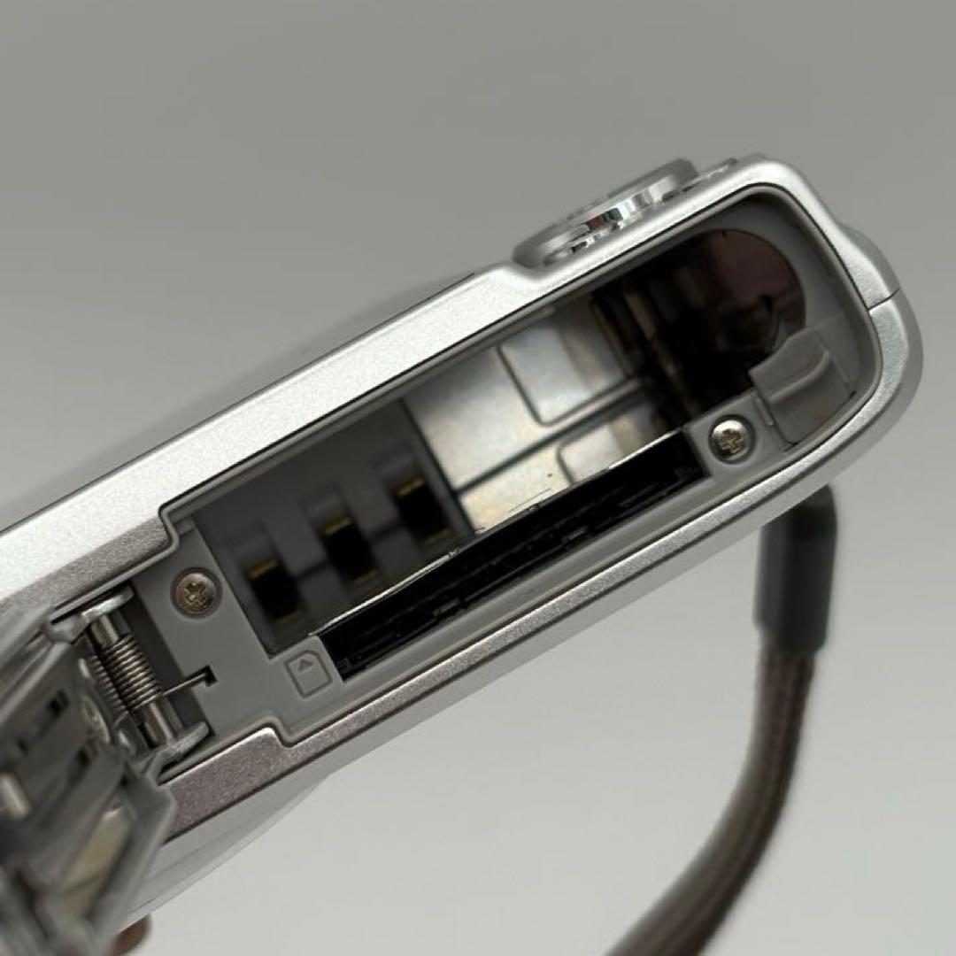 CASIO カシオ EXILIM EX-Z300 シルバー デジカメ 動作品