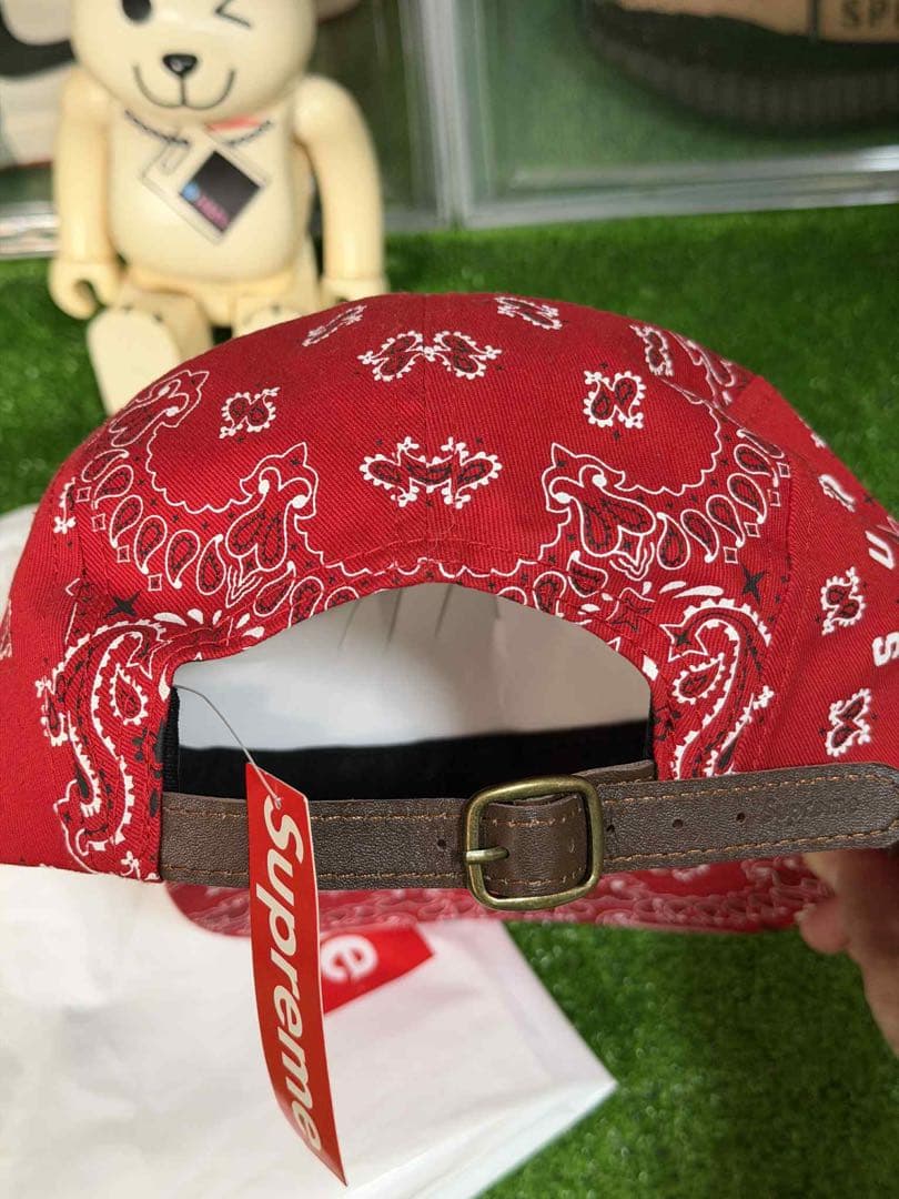 SUPREME CAPバンダナ柄キャップ レッド