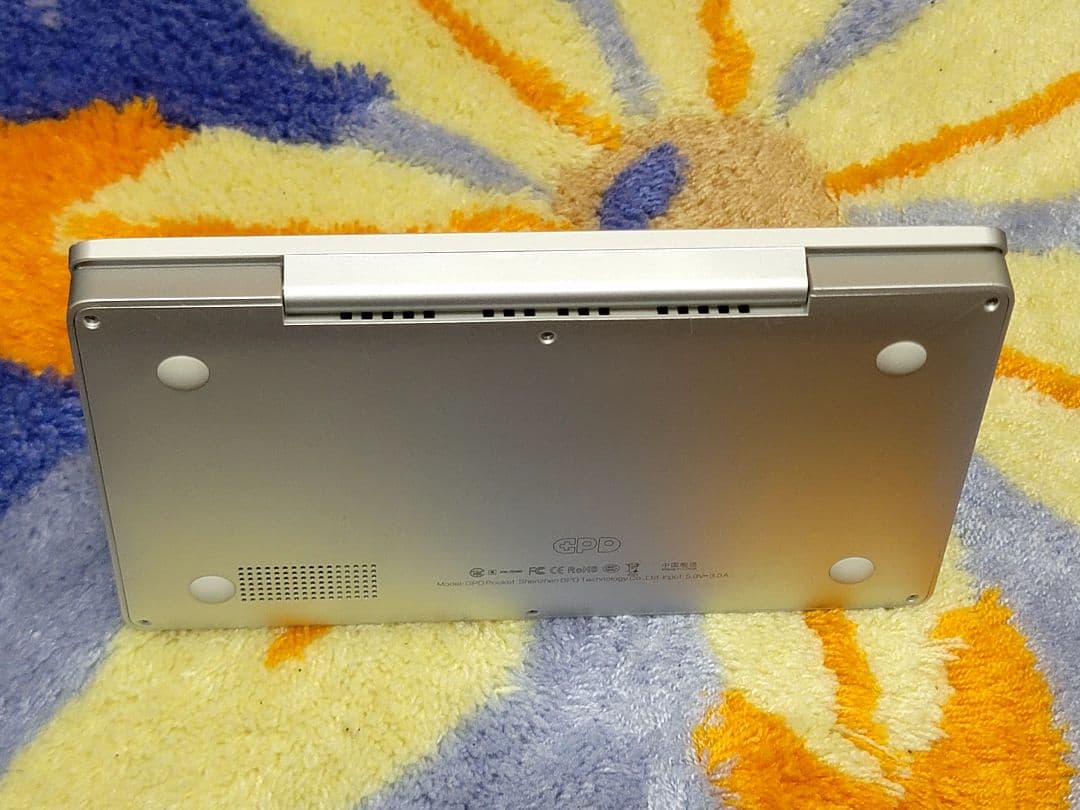 GPDPocket 初代　ジャンク GPDポケット 8GB メモリ128SSD