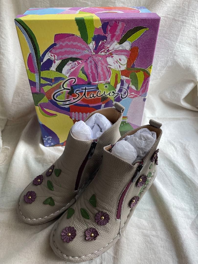 エスタシオン　estacion 本革　フラワー　ショートブーツ　Ｍ