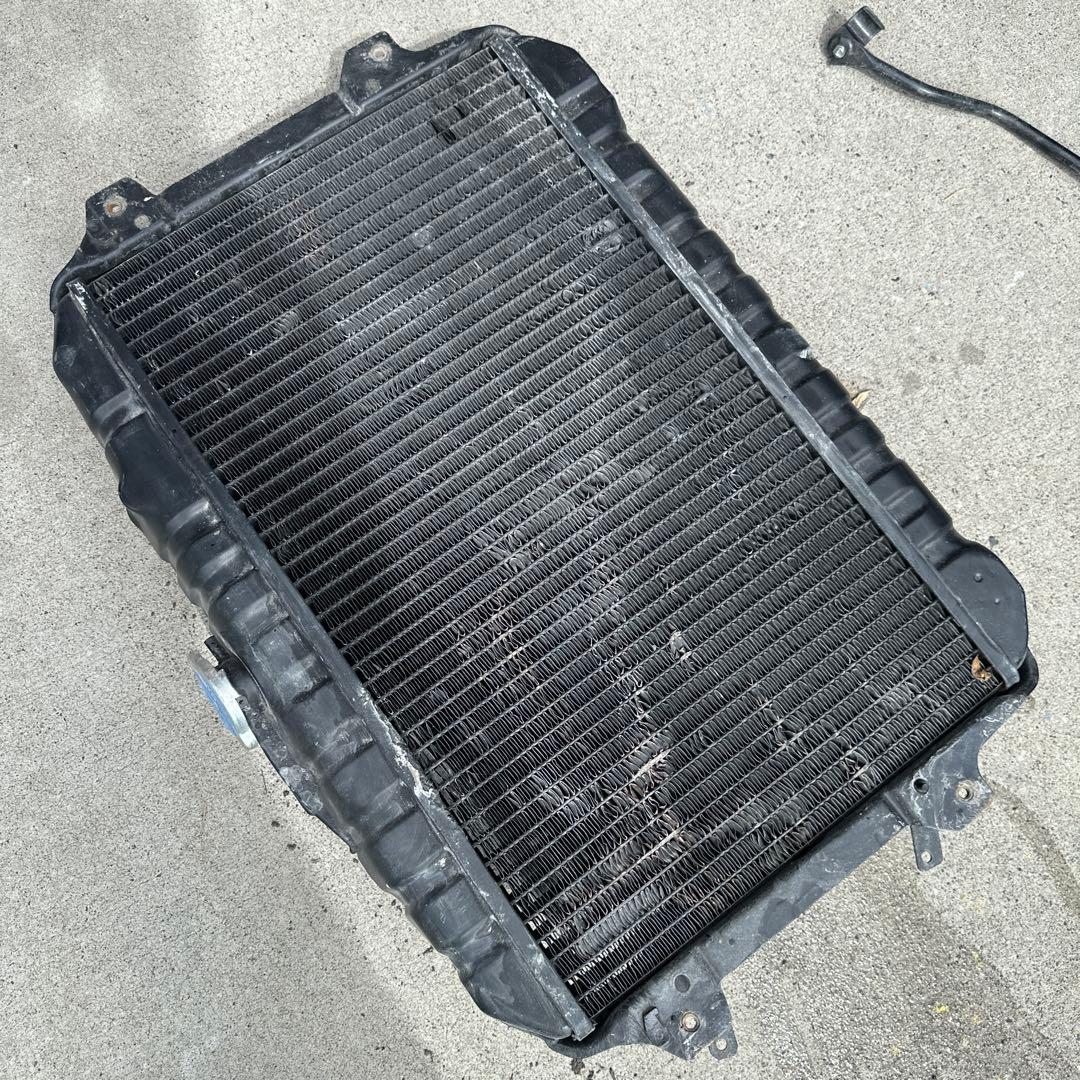 引取限定　S30Z 中期　当時物　240ZG ラジエーター　ジャンク