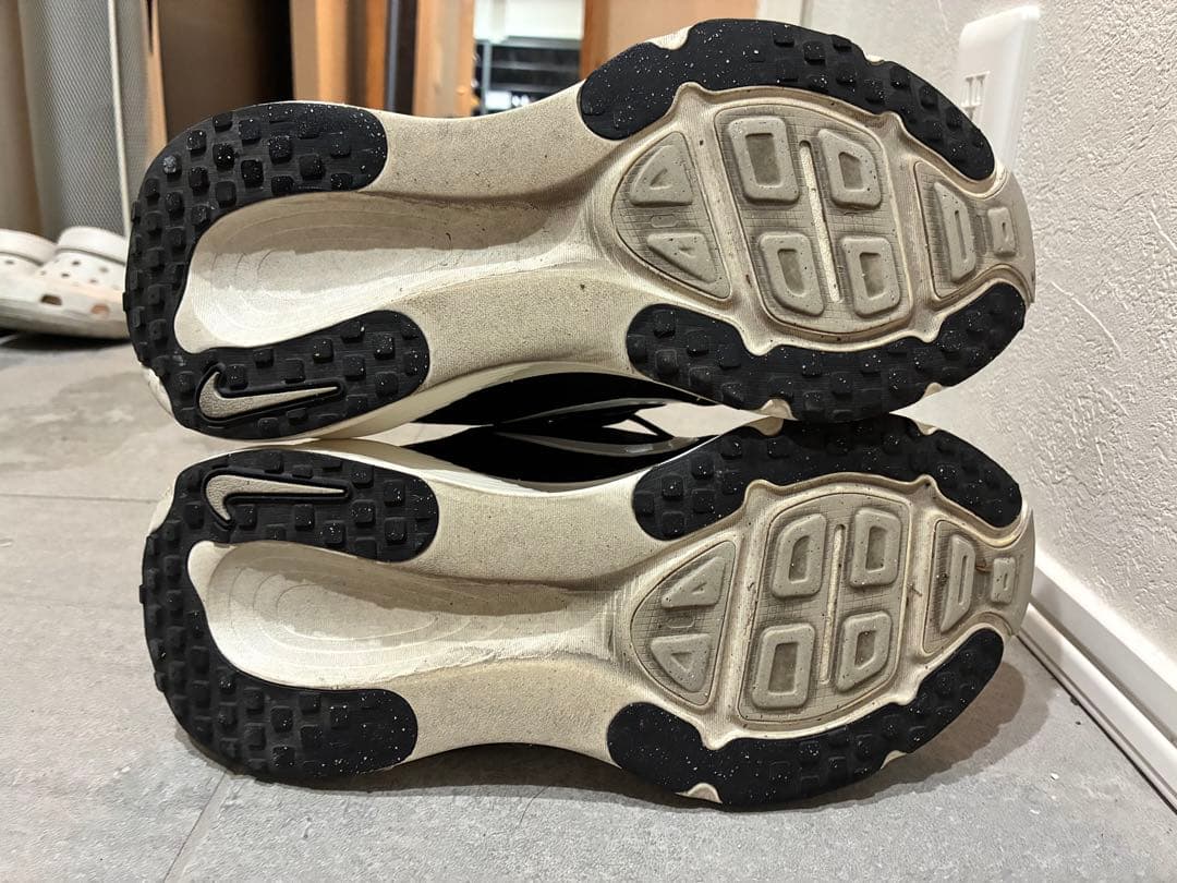 25.5cm Nike ナイキ vomero18 ボメロ18 ランニングシューズ