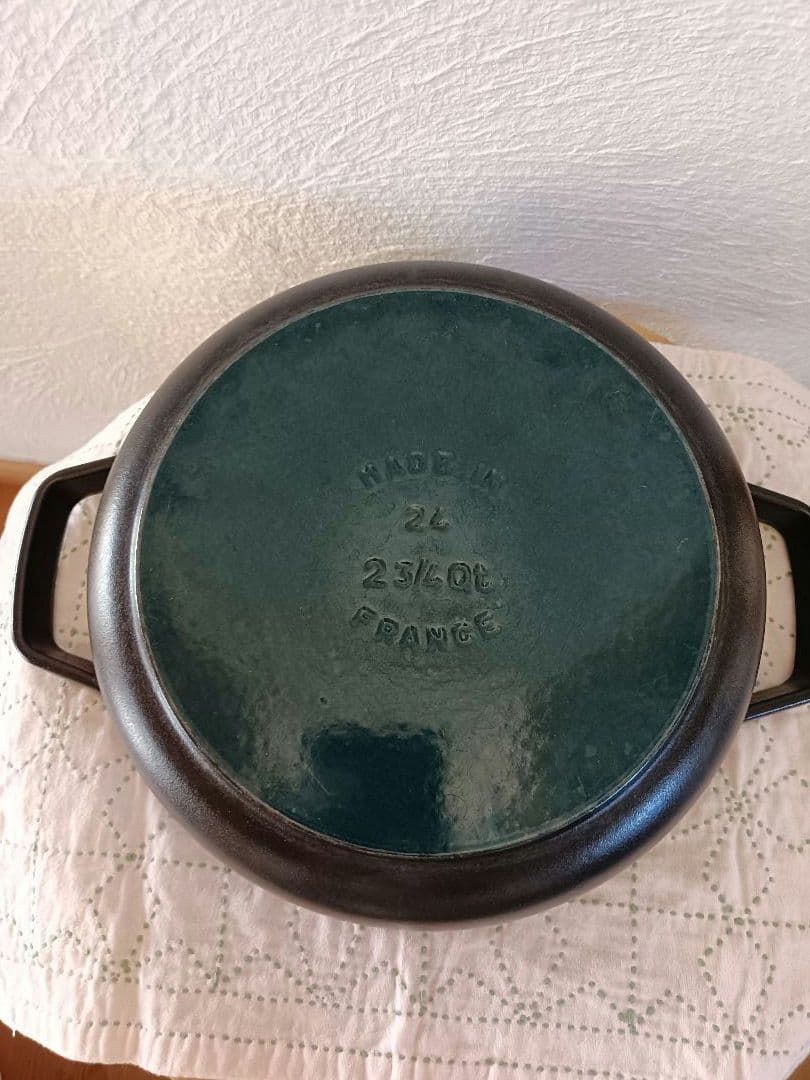 □Staub□ ブレイザーパン□ 24cm □ブラック□