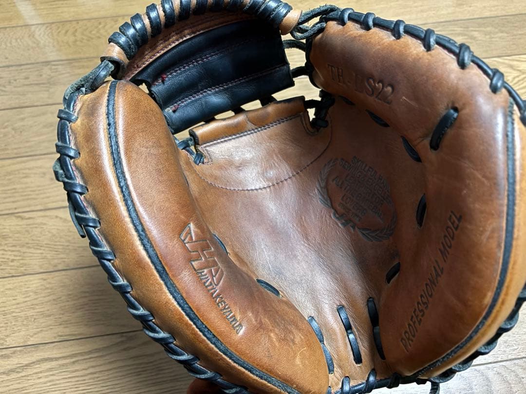 HATAKENAMA ハタケヤマ 軟式用キャッチャーミット 伊藤光モデル