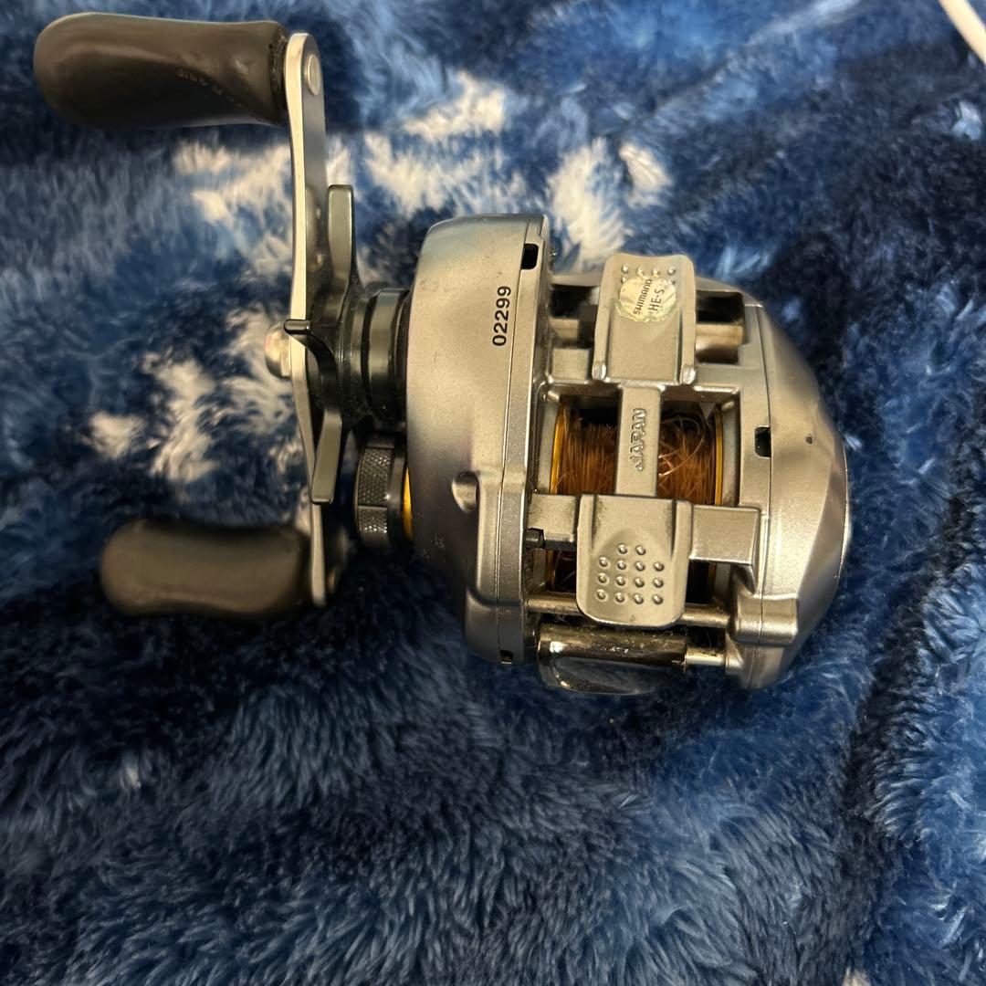 シルバー ベイトリール ダブルハンドル