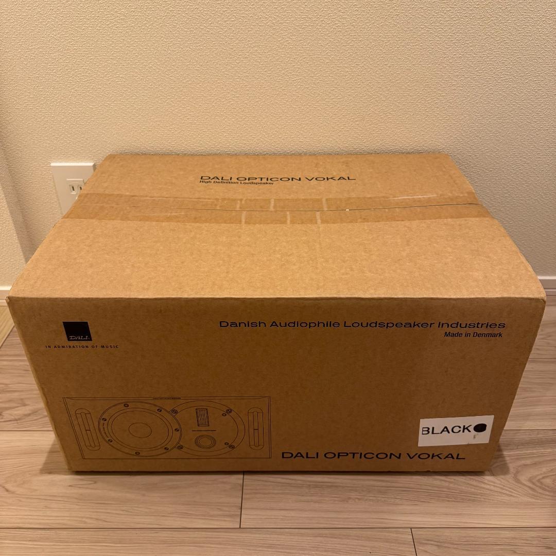 超美品 DALI OPTICON VOKAL Black センタースピーカー