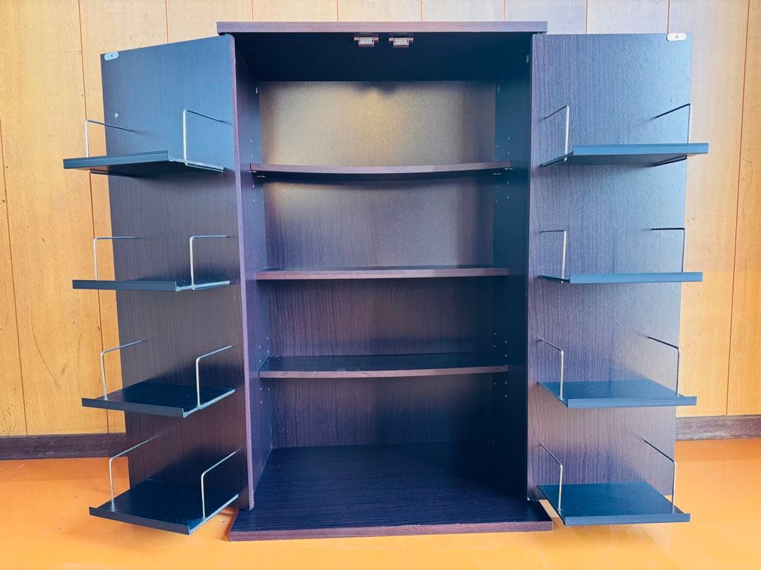 CD・DVD収納ラック 扉付き ダークブラウン 難あり