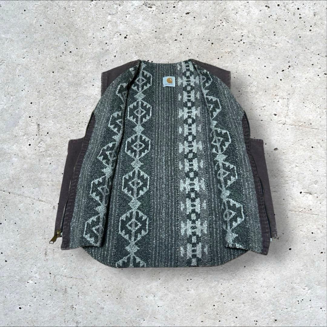 carhartt 90s ダークブラウン ダックベスト　ネイティブ柄　幾何学模様