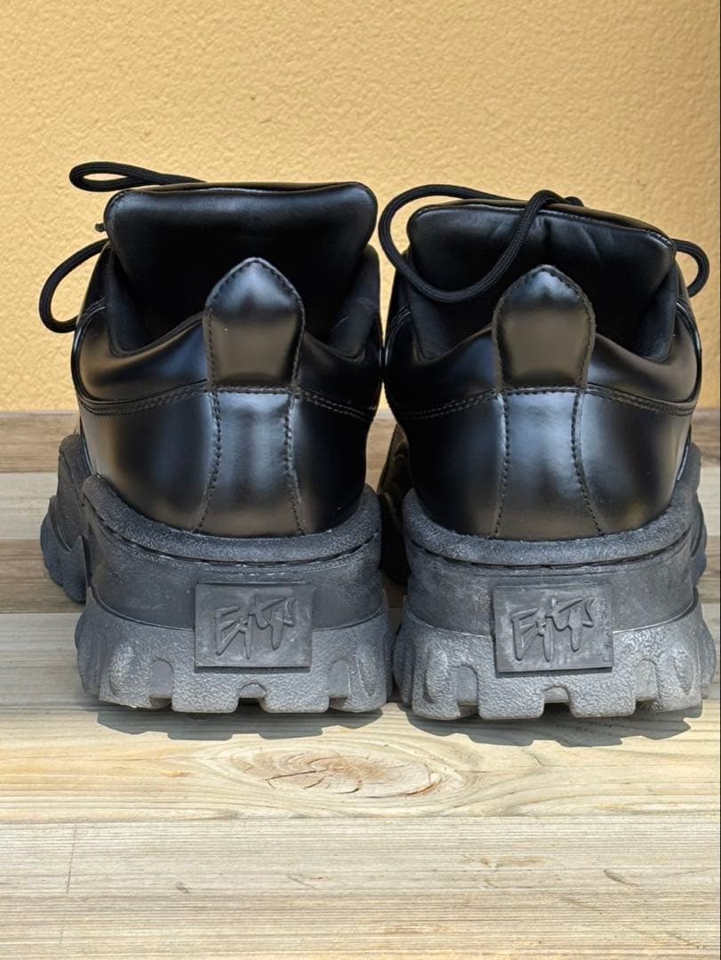 エイティス　Angel エンジェル　スニーカー　厚底　ブラック