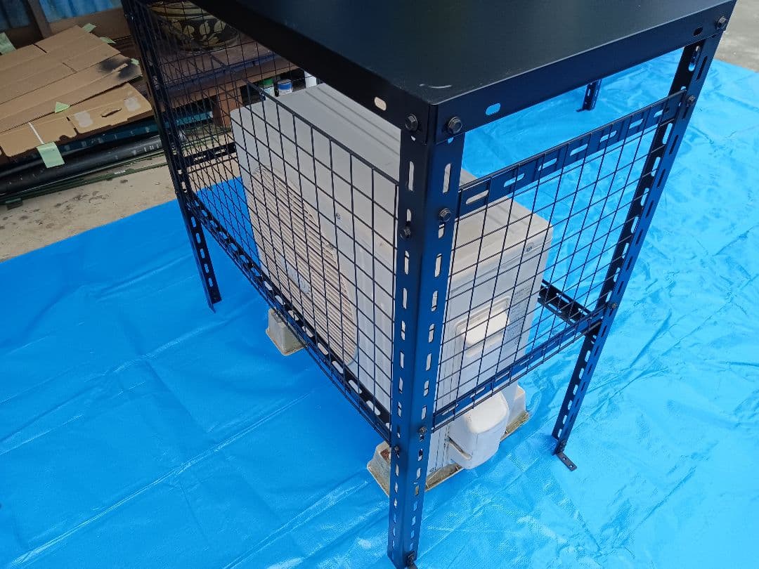 エアコン 室外機日除け、盗難防止