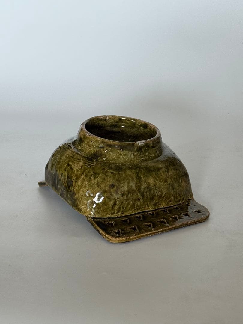 キムホノ　金憲鎬　織部鉢