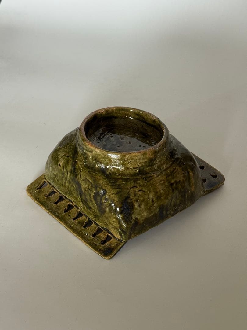 キムホノ　金憲鎬　織部鉢