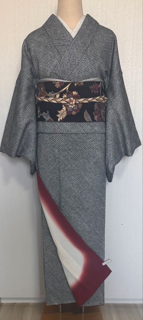 未使用品　豪華　本総絞り小紋着物