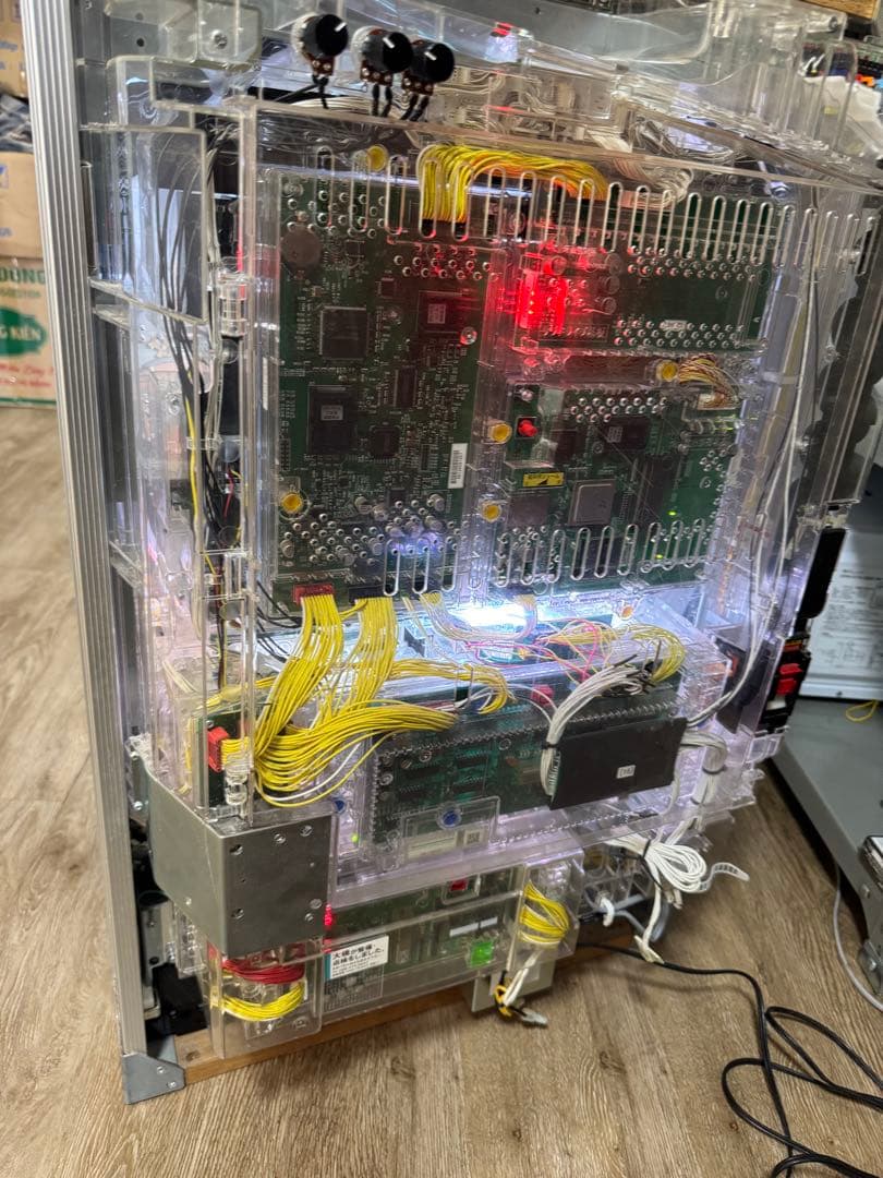 パチンコ実機 + ガラス + 専用ドアキー初代 復活 サンセイ レトロ アミュー