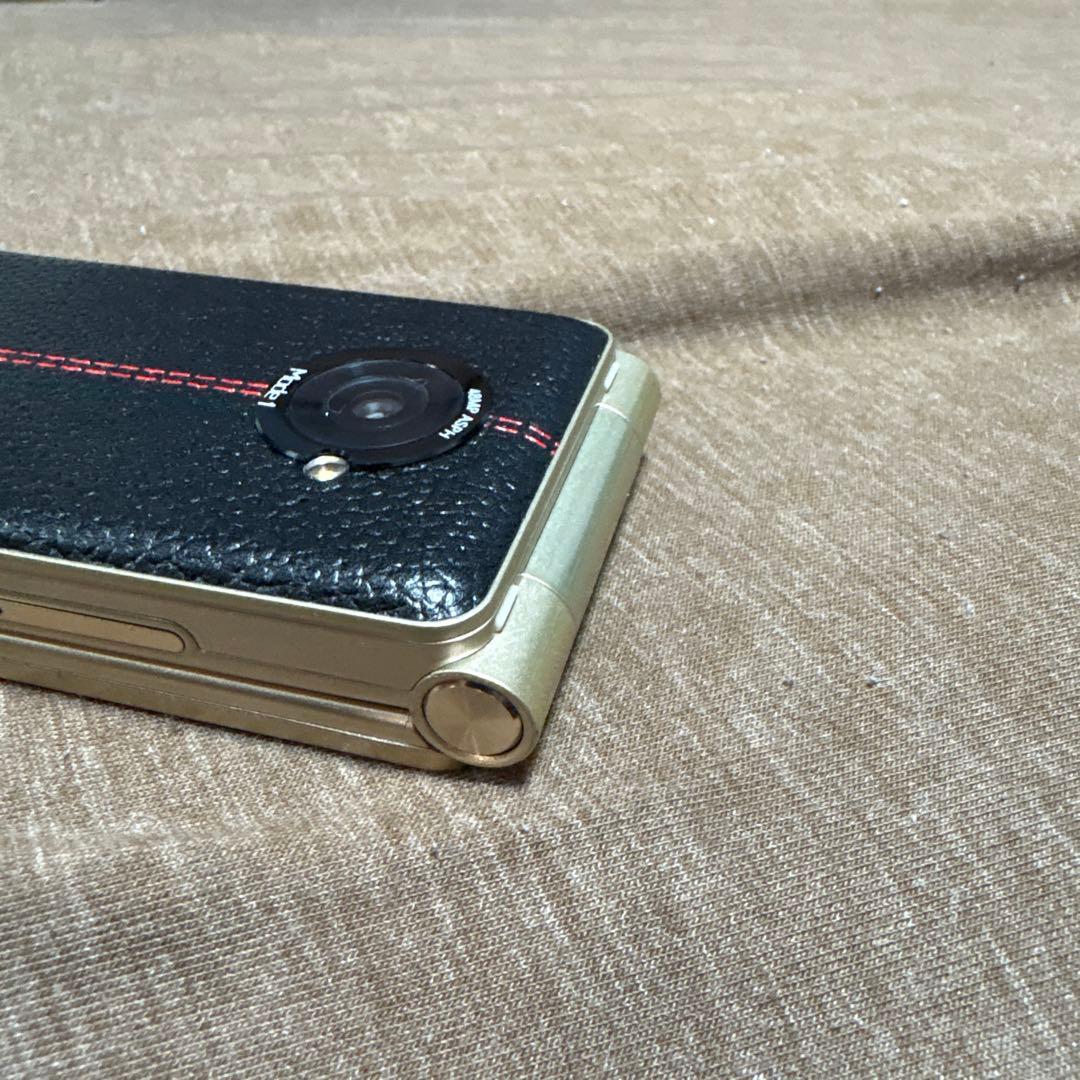 【ほぼ新品】Mode1 RETROⅡ ガラケー型スマホ　simフリー