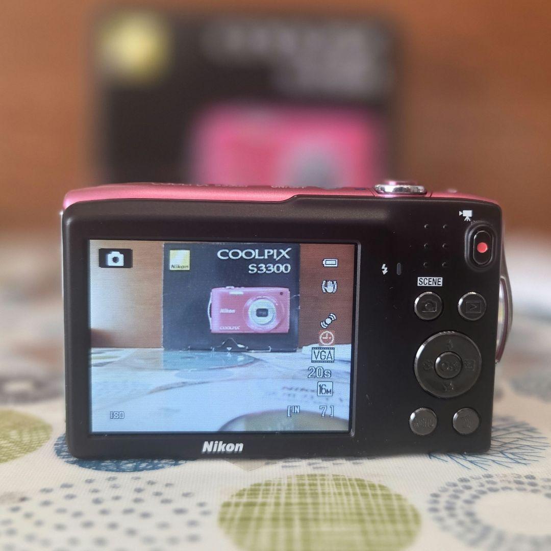 ニコン コンパクト デジカメ