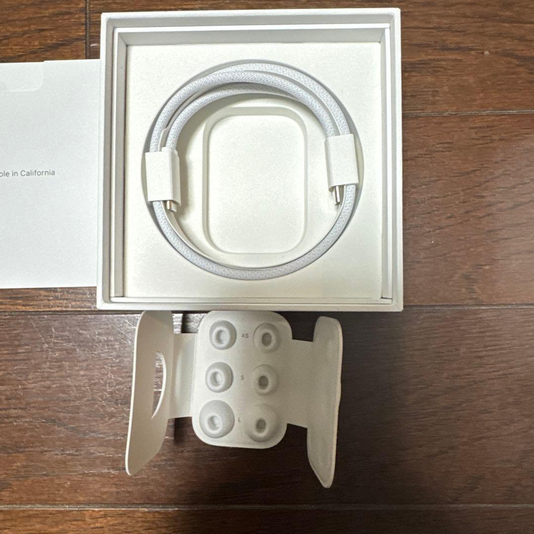 AirPods pro 第2世代 本体 充電ケース　箱付き