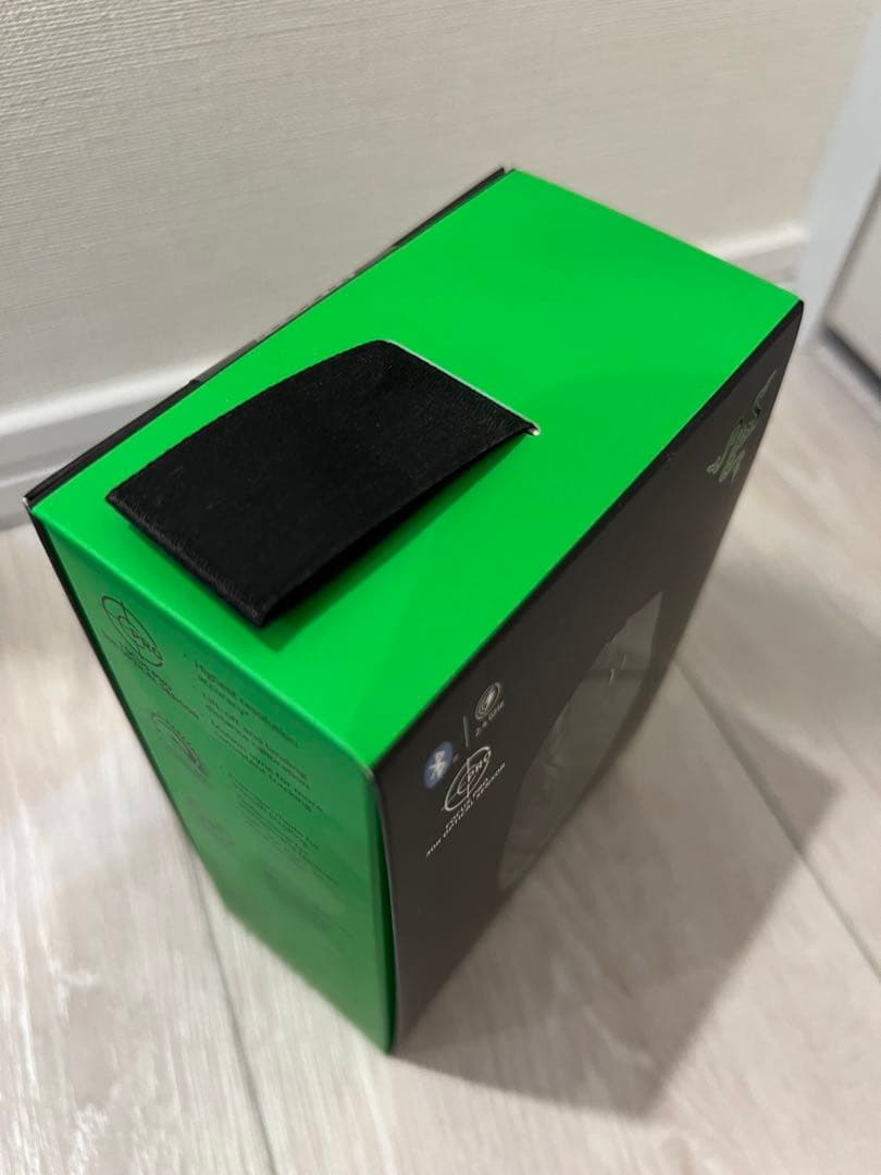 【Razer】 NAGA V2 HYPERSPEED ワイヤレスゲーミングマウス