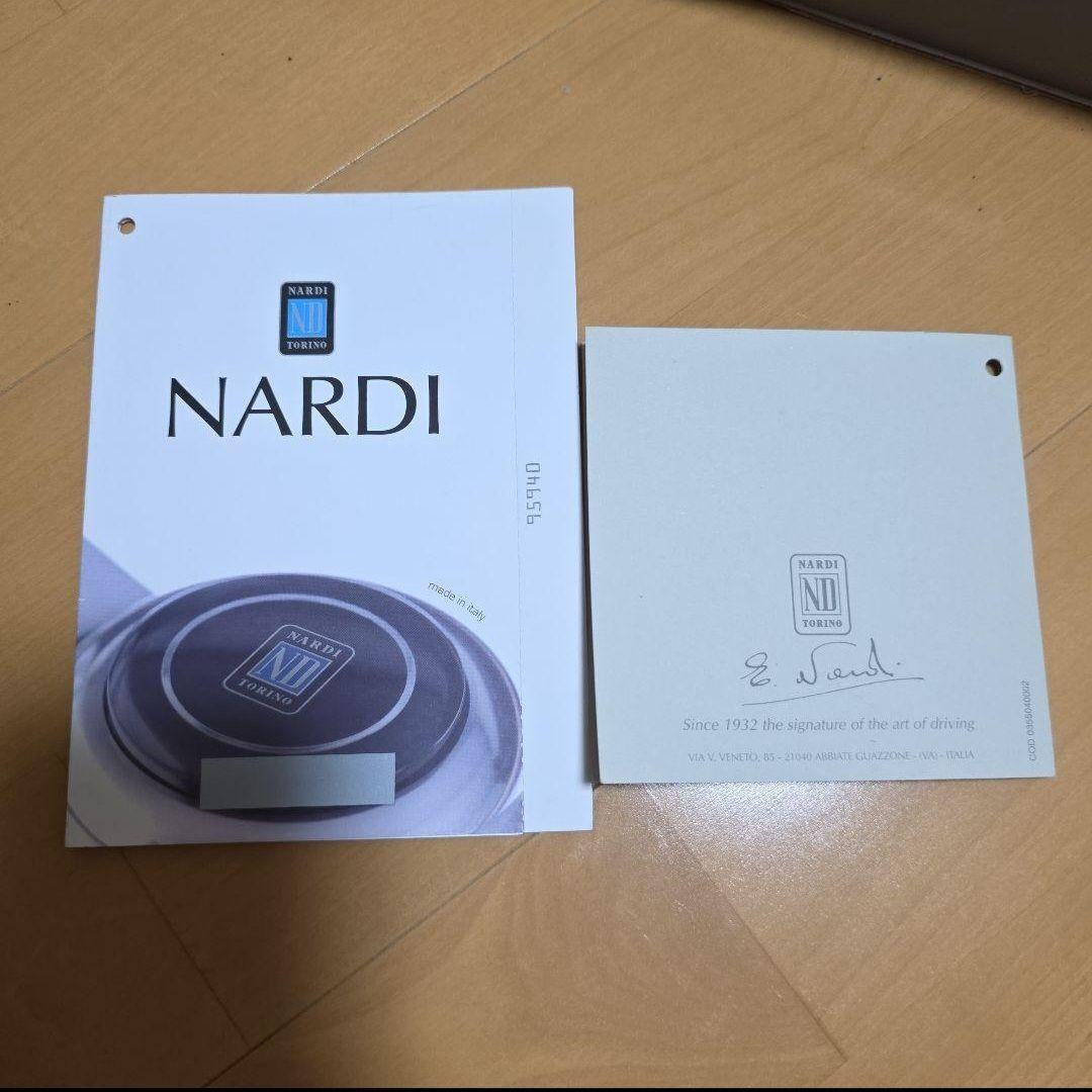 NARDI ステアリングホイール 黒/赤