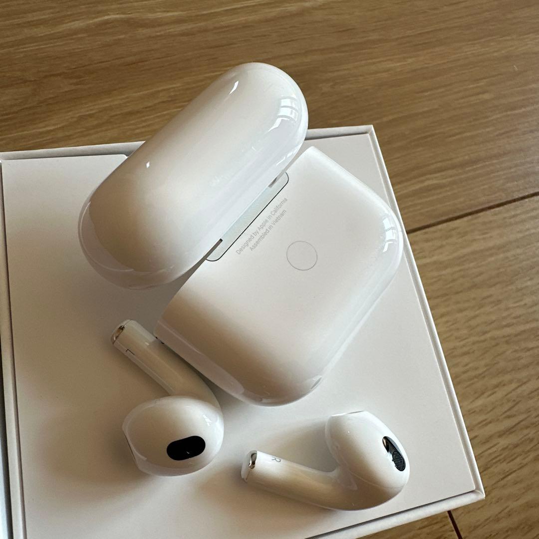 Apple AirPods 本体　ワイヤレスイヤホン　第3世代　used品