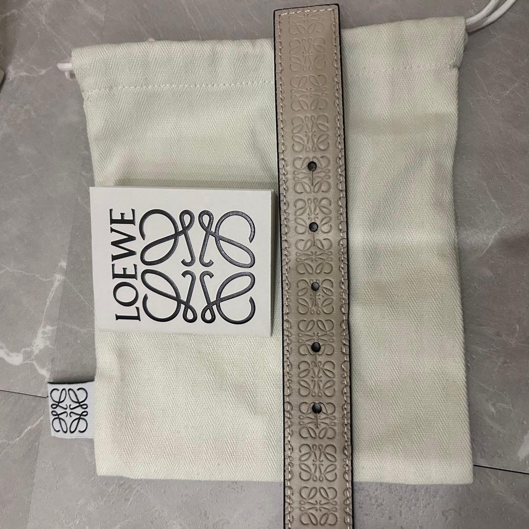 付属品完備 LOEWE エンボス加工 ベルト
