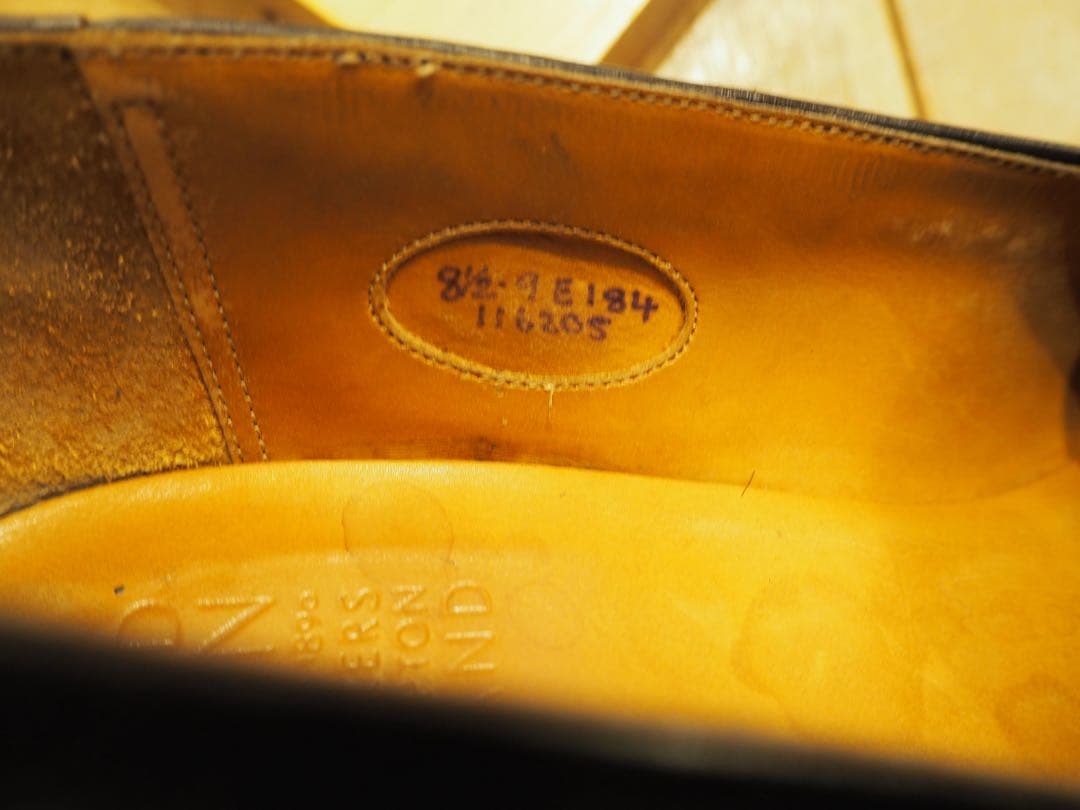 エドワードグリーンBelgraviaネイビーユタカーフ8½-9(8.5)E184