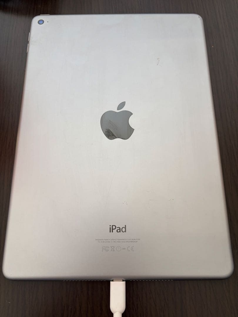 【ジャンク品】iPad Air 第三世代 ＆ipad(世代不明)