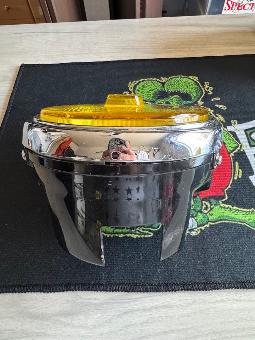 マーシャル　MARCHAL イエロー 丸型ヘッドライト 180π 当時物